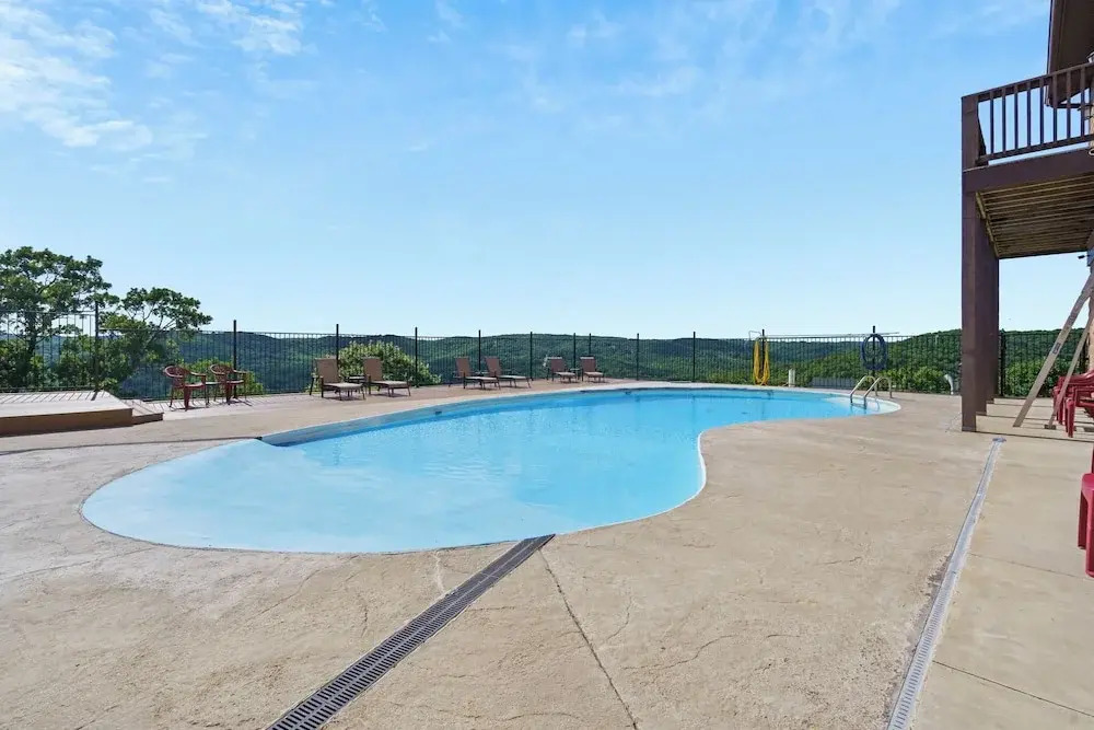 Luxury Penthouse - Amazing Views! Near Sdc!