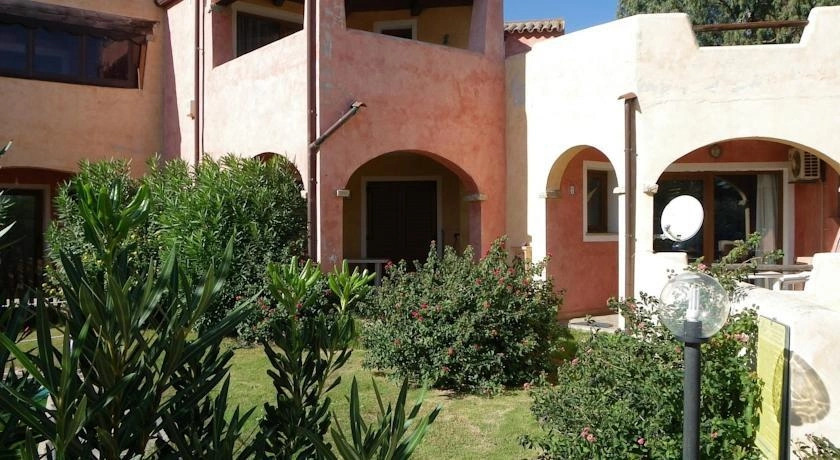 Pittulongu Villa Apartments