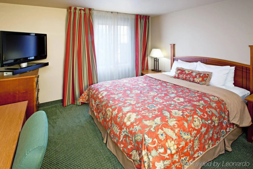Staybridge Suites - Cincinnati North by IHG