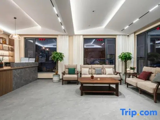 Linzhou Zhenshi Renjia Homestay (Taihang Grand Canyon Shibanyan)