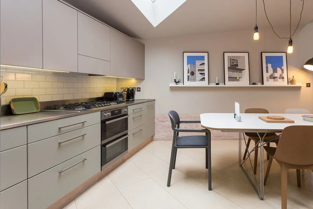 3 Bedroom Hackney Home