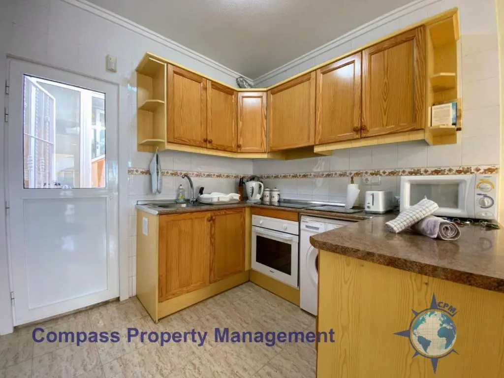 First Floor 2 Bedroom Apartment Near Emerald Isle LF13