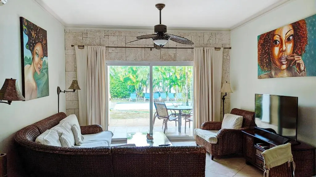 Ocean Dream 2bdr/2bth Ground floor