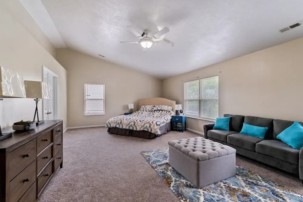 Incredibly Spacious Carmel Home With Fully Equipped Kitchen - 4700 Sq Ft! Sleeps 15! Pet Friendly! 6 Bedroom Home by RedAwning