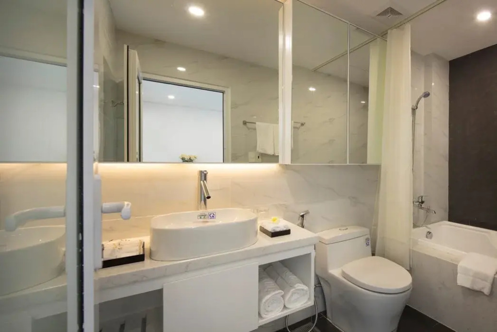 Cham Oasis Nha Trang Resort Condotel