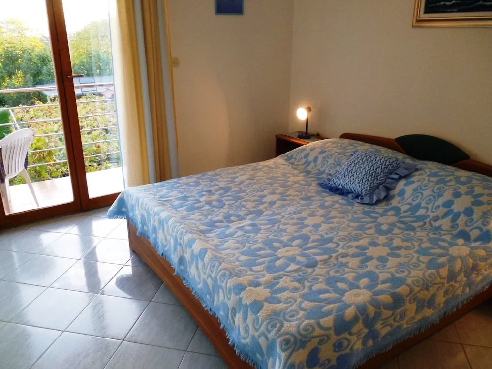 Apartments Studio Jasna Near the Beach