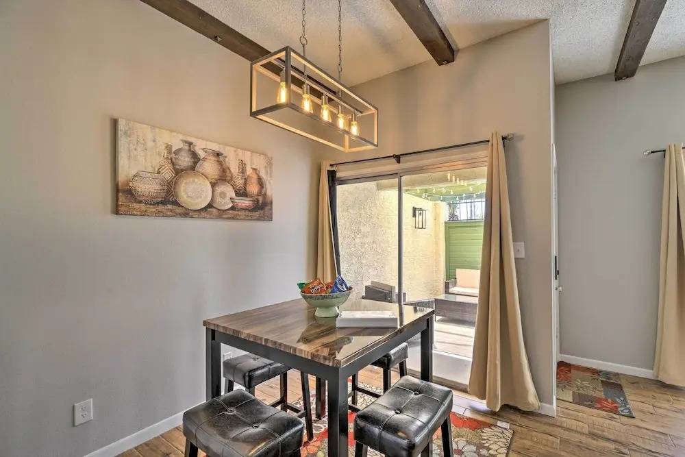 3 Mi to Mill Ave: Central Condo w/ Patio in Tempe