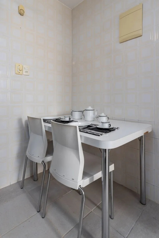 Close to the Underground and 10 Minutes From the Beach Mfb302