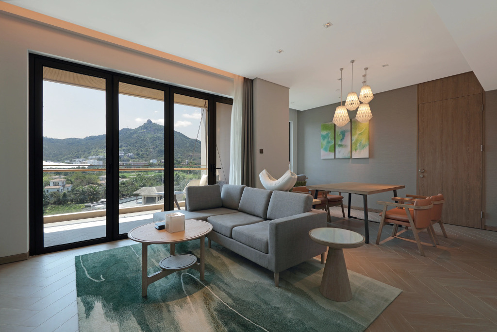 Holiday Inn Resort Qionghai Guantang by IHG