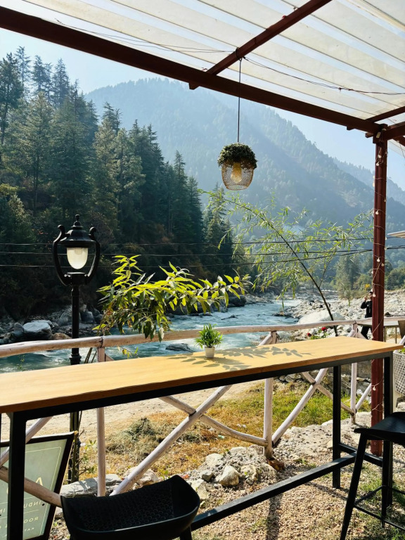 Hotel Adinova