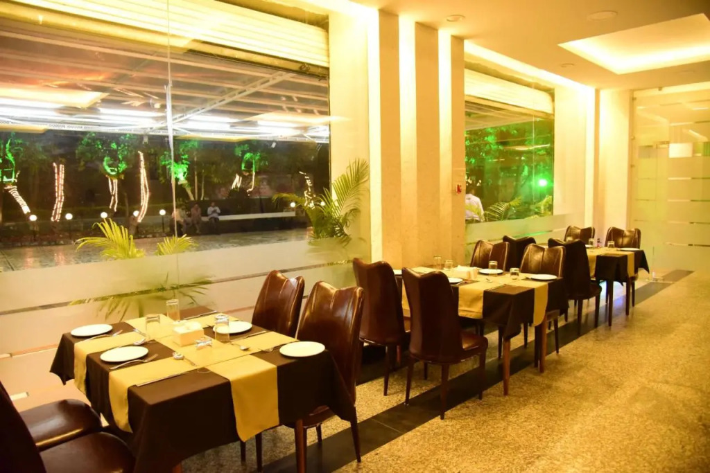 Hotel Suraj Palace