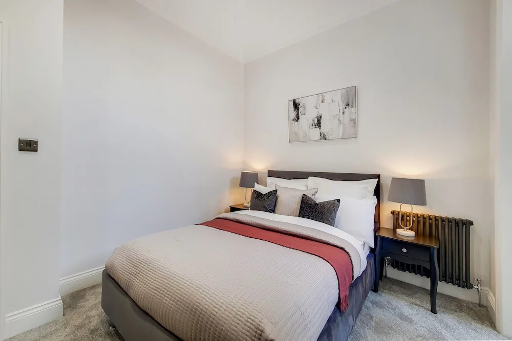 Lovely 1-bed Apartment in London With Courtyard