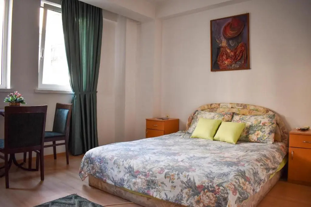 Apartments Argiroski
