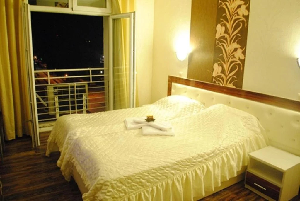 Odysseus Hotel