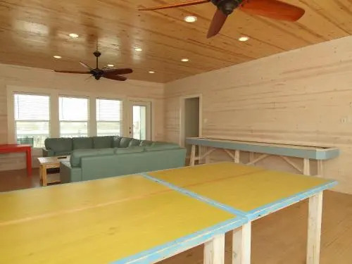 Club House 4