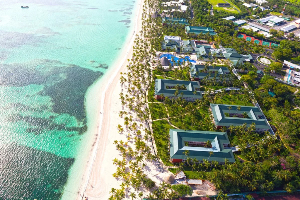 Barcel\u00F3 Bavaro Beach & Convention Center