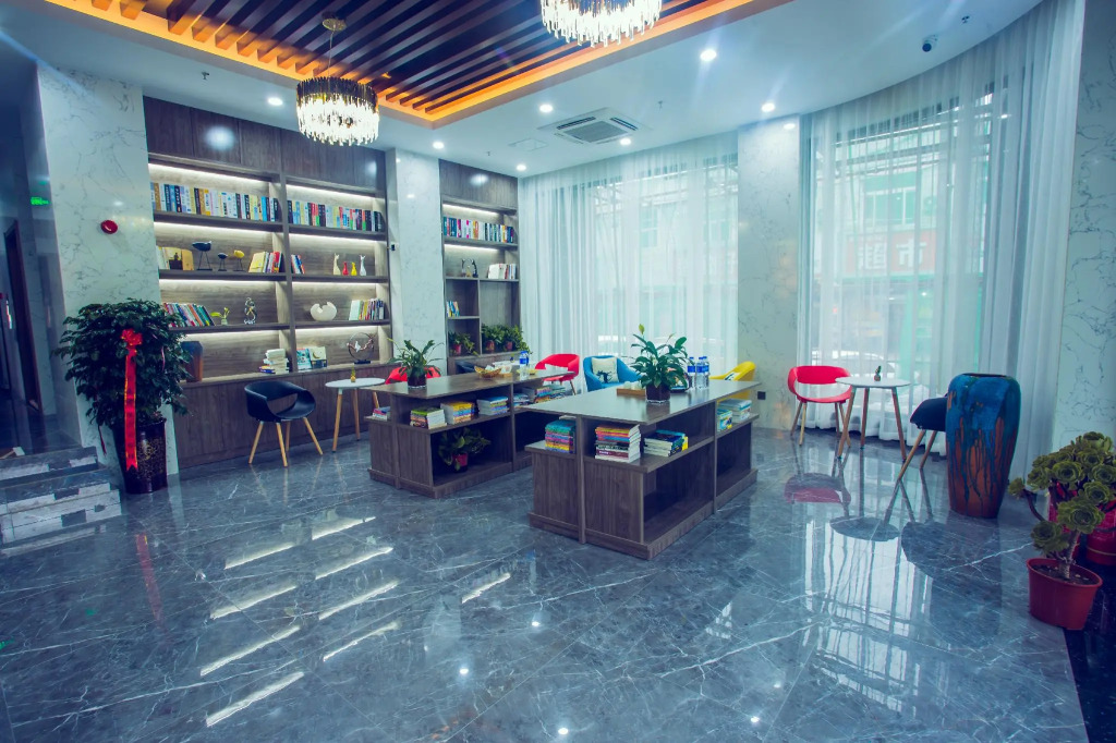 Urban Garden Hotel Qinhuangdao Haiyang Road