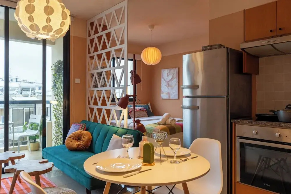 Johny's Spot - 1BR & Balcony in Larnaca