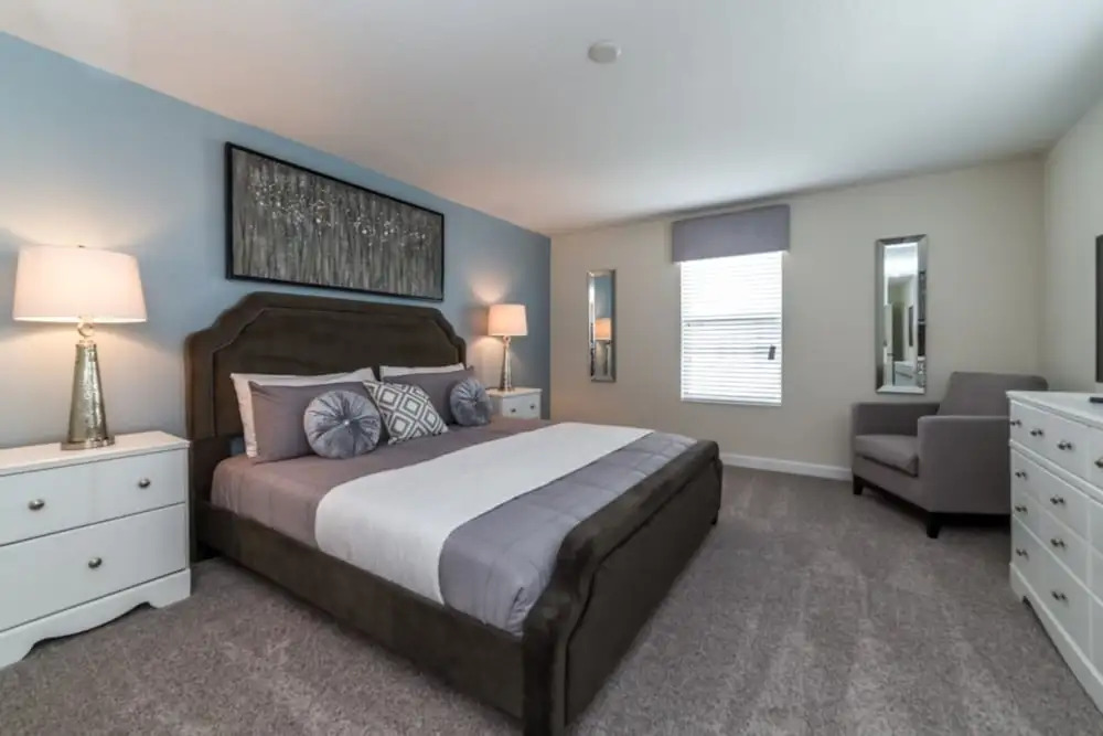 Cool and Modern 5 Bed 4 Ba Game Room Pool Spa 4724sh
