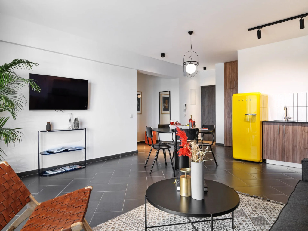 LIV URBAN Suites