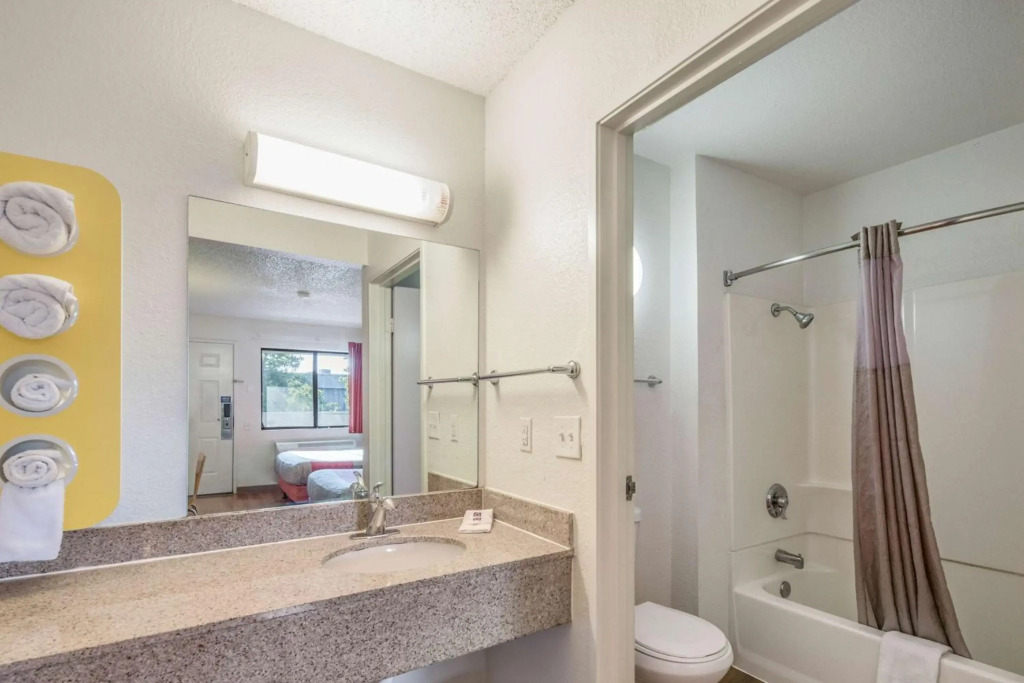 Motel 6-Fairfield, CA - North