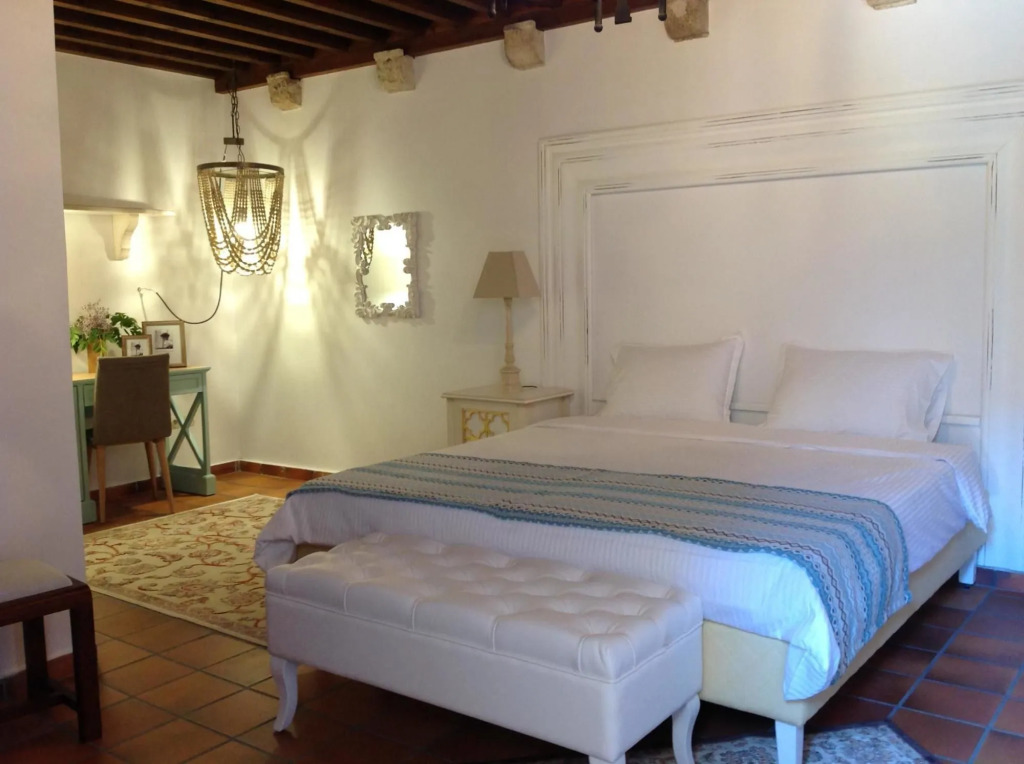 Saint Artemios Hotel and Oriental Suites