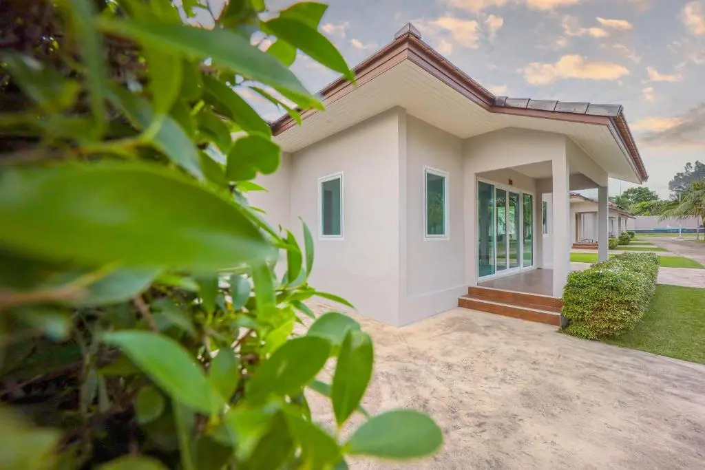 AKARD Private Villas Sattahip