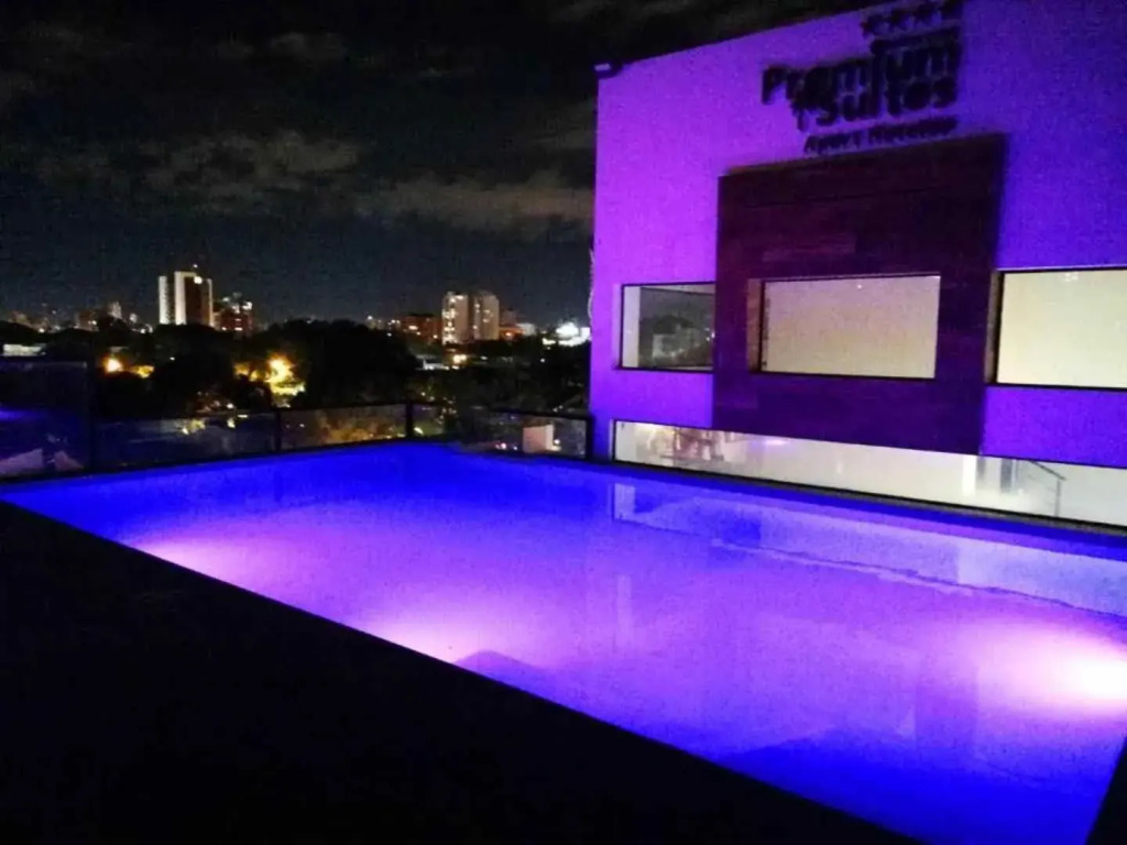 Premium Suites Deluxe Aparthotel Equipetrol