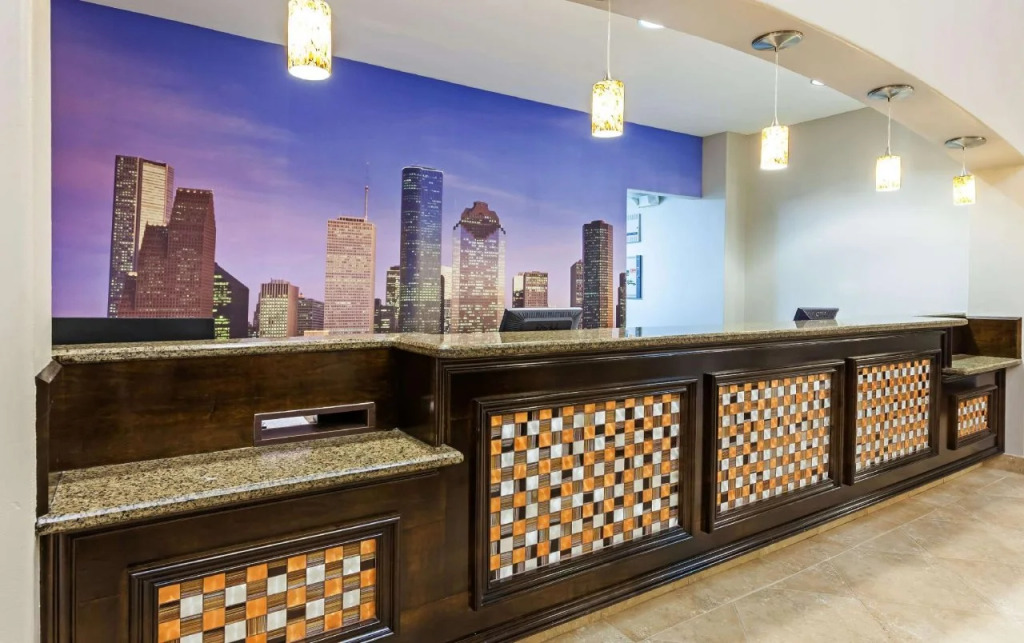 Garner Hotel Houston - Westchase by IHG