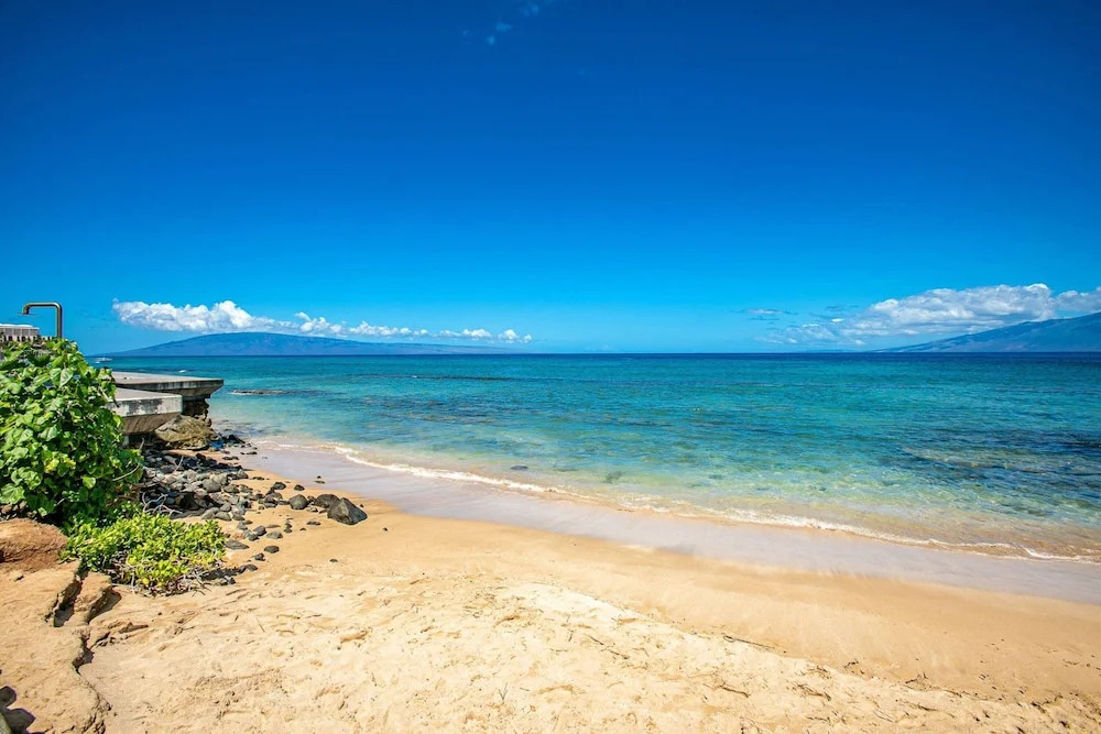 Nohonani 102 by Coldwell Banker Island Vacations