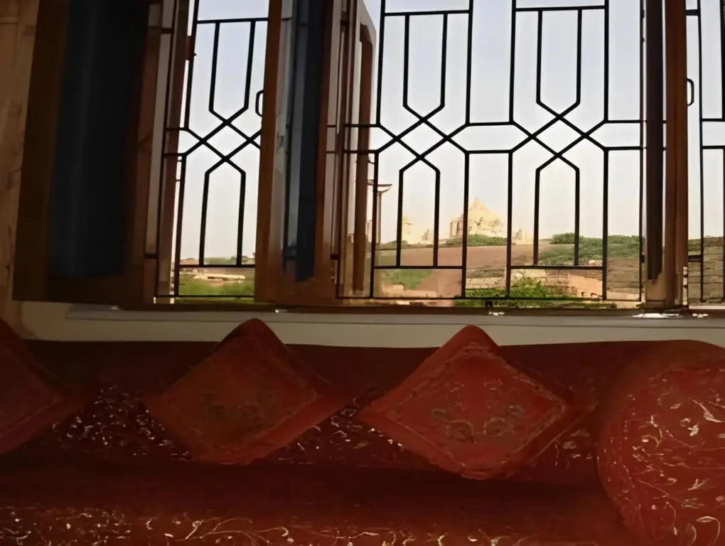 Royal Rais Guest House