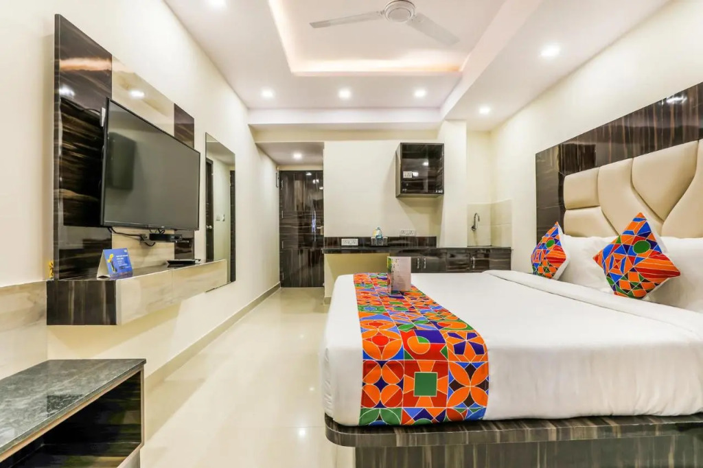 FabHotel Crown Heights - Nr Koramangala Club