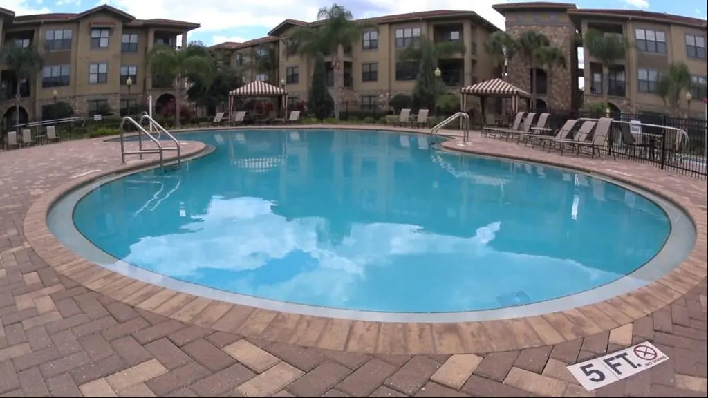 914 Charo Pkwy  111 3 Bedrooms, 3 Bathrooms