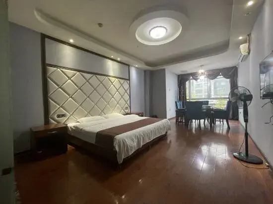 Yingshan Huayi Hotel
