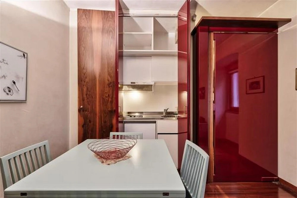 Juvarra Apartment