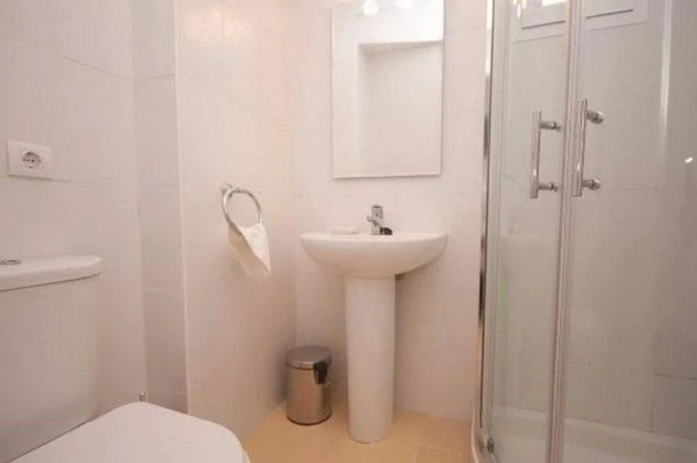Apartment With 2 Bedrooms in Manilva, With Wonderful Mountain View, Po