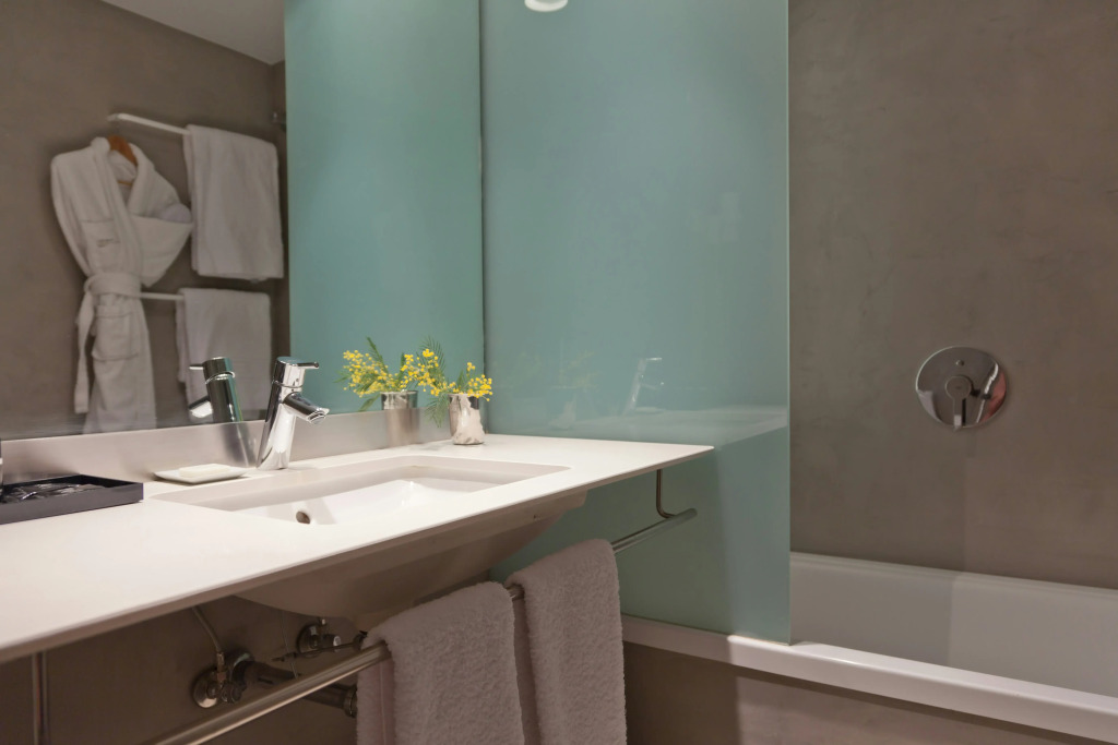 Alexandra Barcelona Hotel, Curio Collection by Hilton