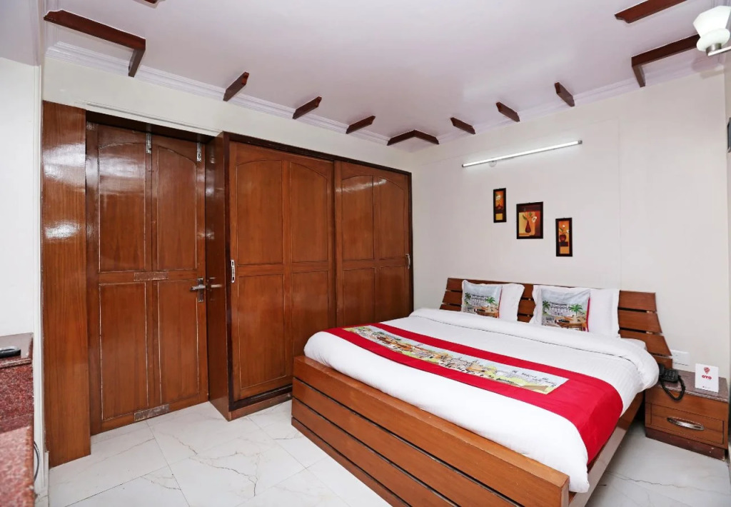 OYO 7670 Home Stay Rashik B&B