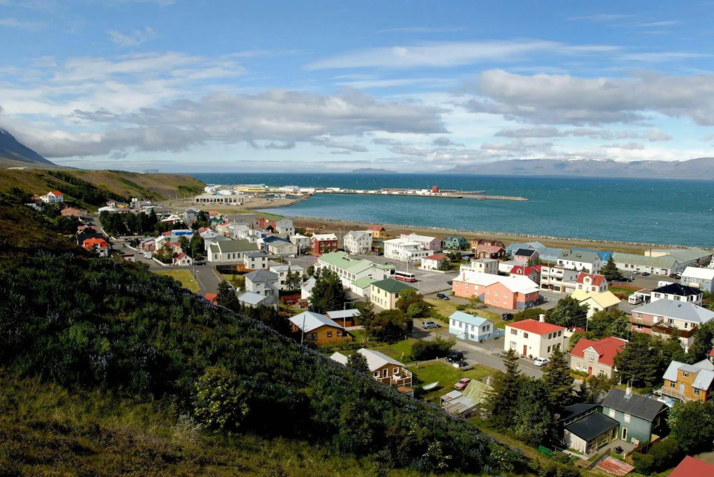 Hotel Mikligardur