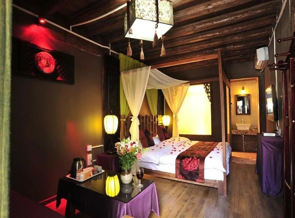 Satisfactory Inn