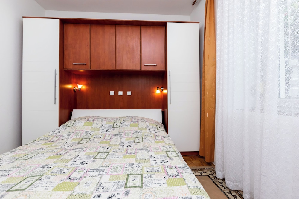 Apartments Antonija