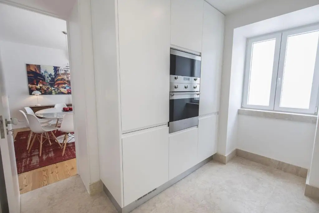Lovelystay - Chic, Citrus Home - Private Garden And Parking