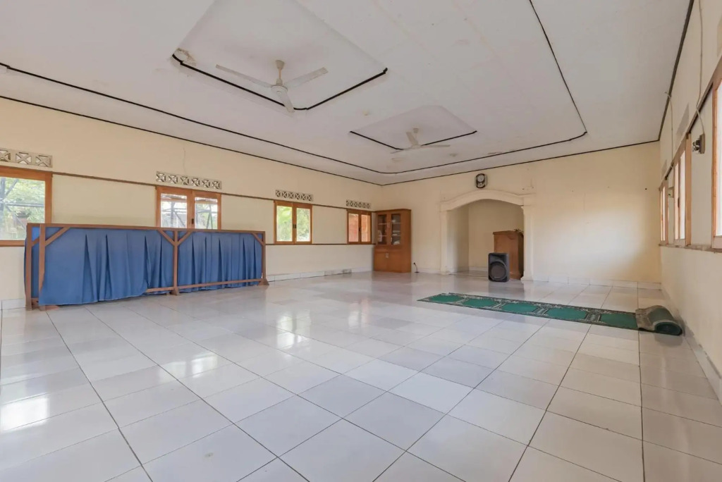 RedDoorz Syariah at Bumi Eyang Enin Homestay Tasikmalaya