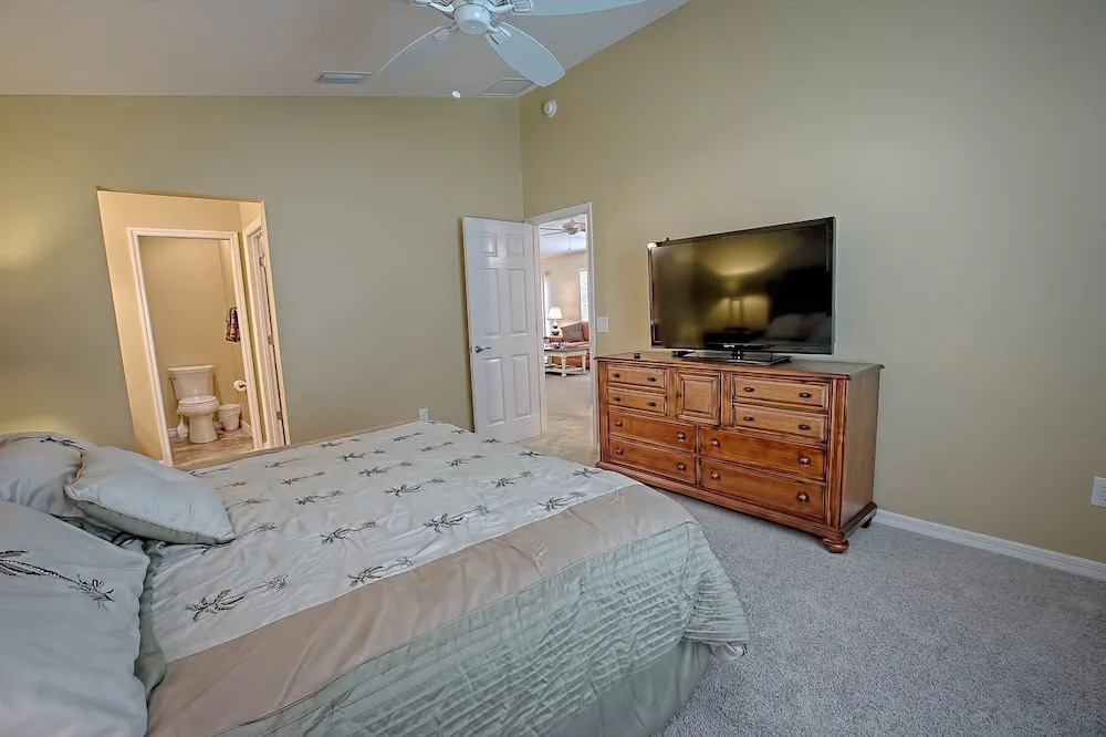 Castlegate Court Home 2 Bedroom by The VIR Group