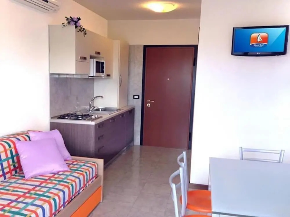 Poolside Holiday Apartment in Bibione Spiaggia
