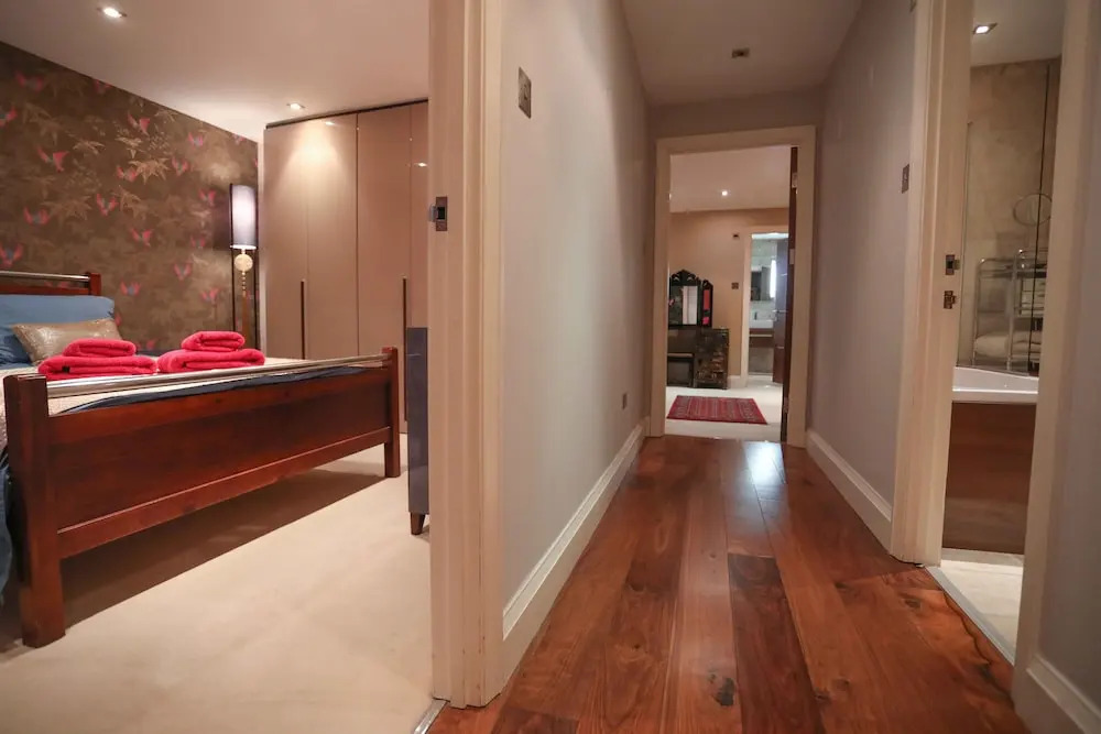 Lovely 2 Bed Flat in Warren Street
