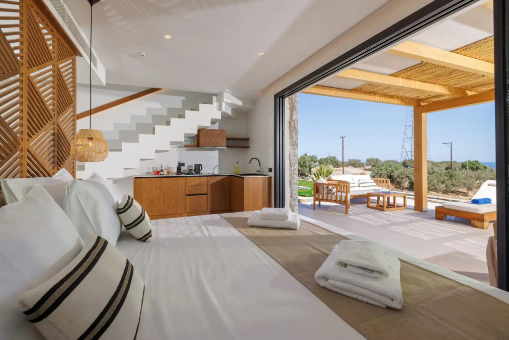 Deos Luxury Suites