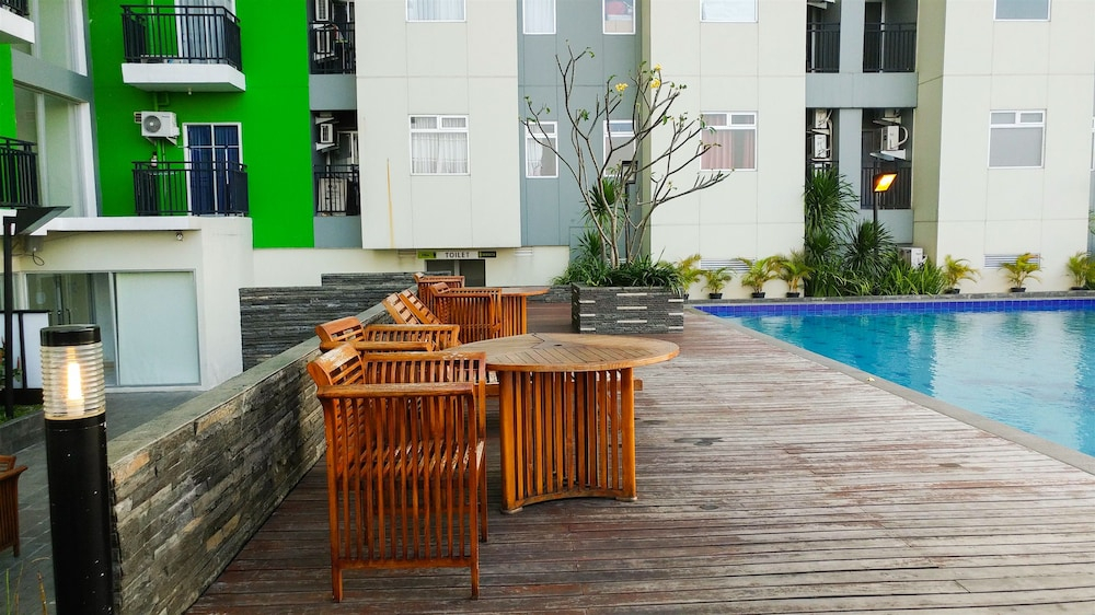 2 Bedrooms at Gading Greenhill Apartment by Travelio
