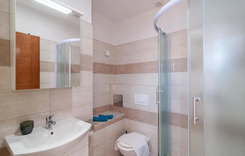 Amazing Home In Necujam