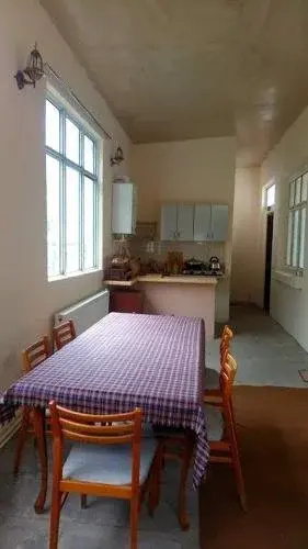 Baza Kazbegi